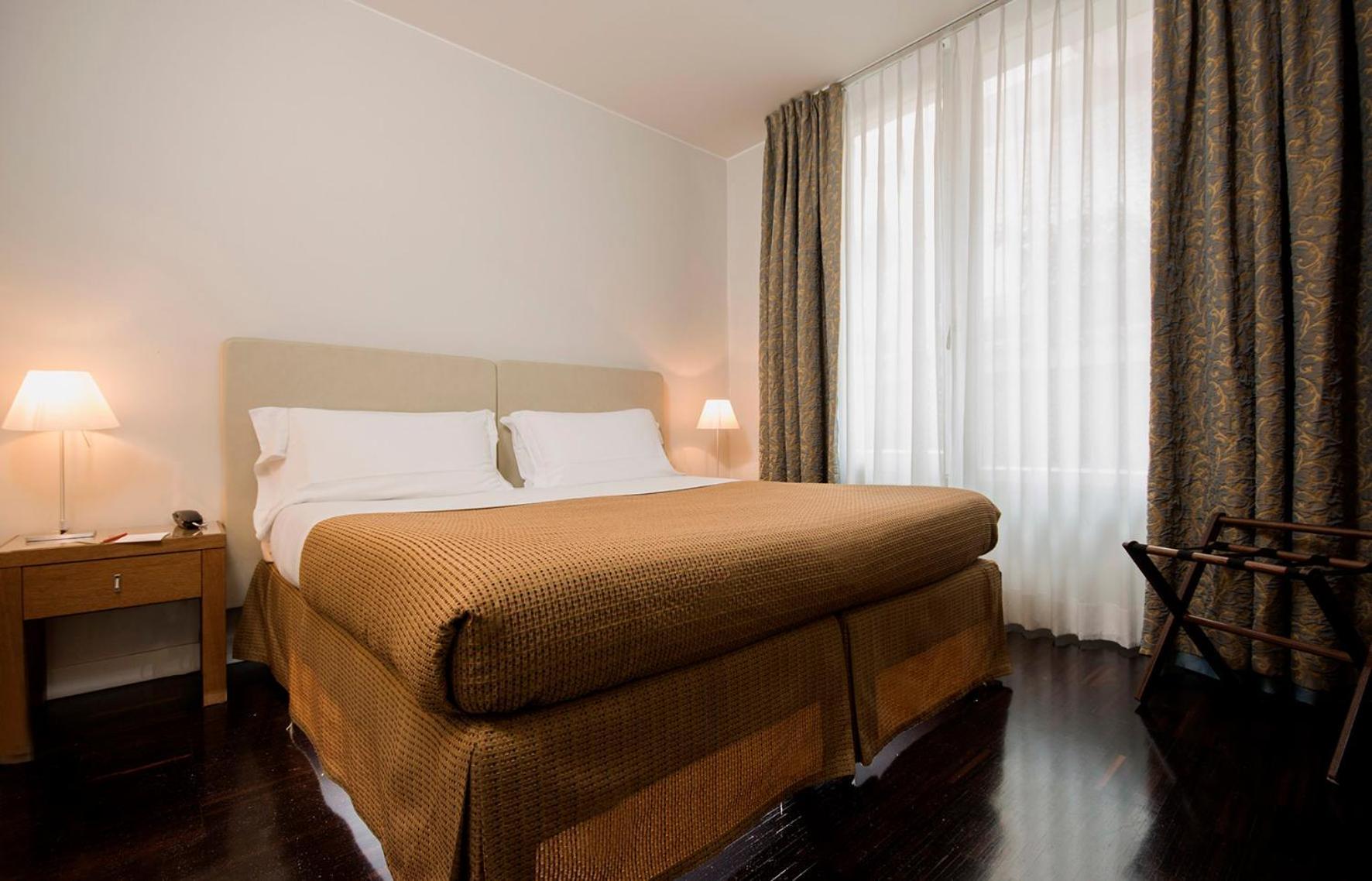 National Hotel Rimini Eksteriør billede