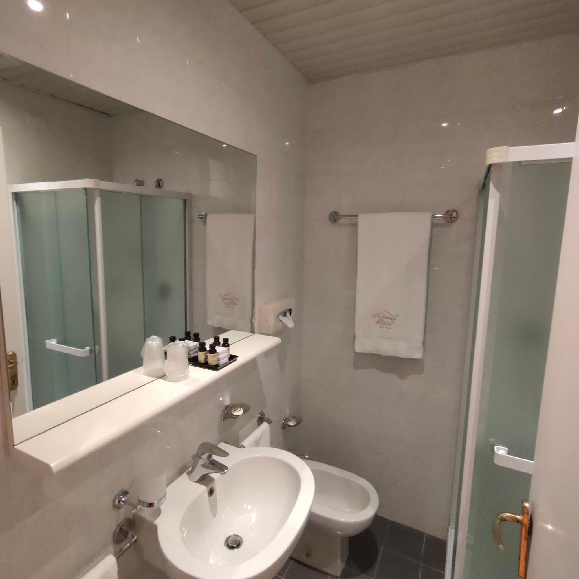 National Hotel Rimini Eksteriør billede